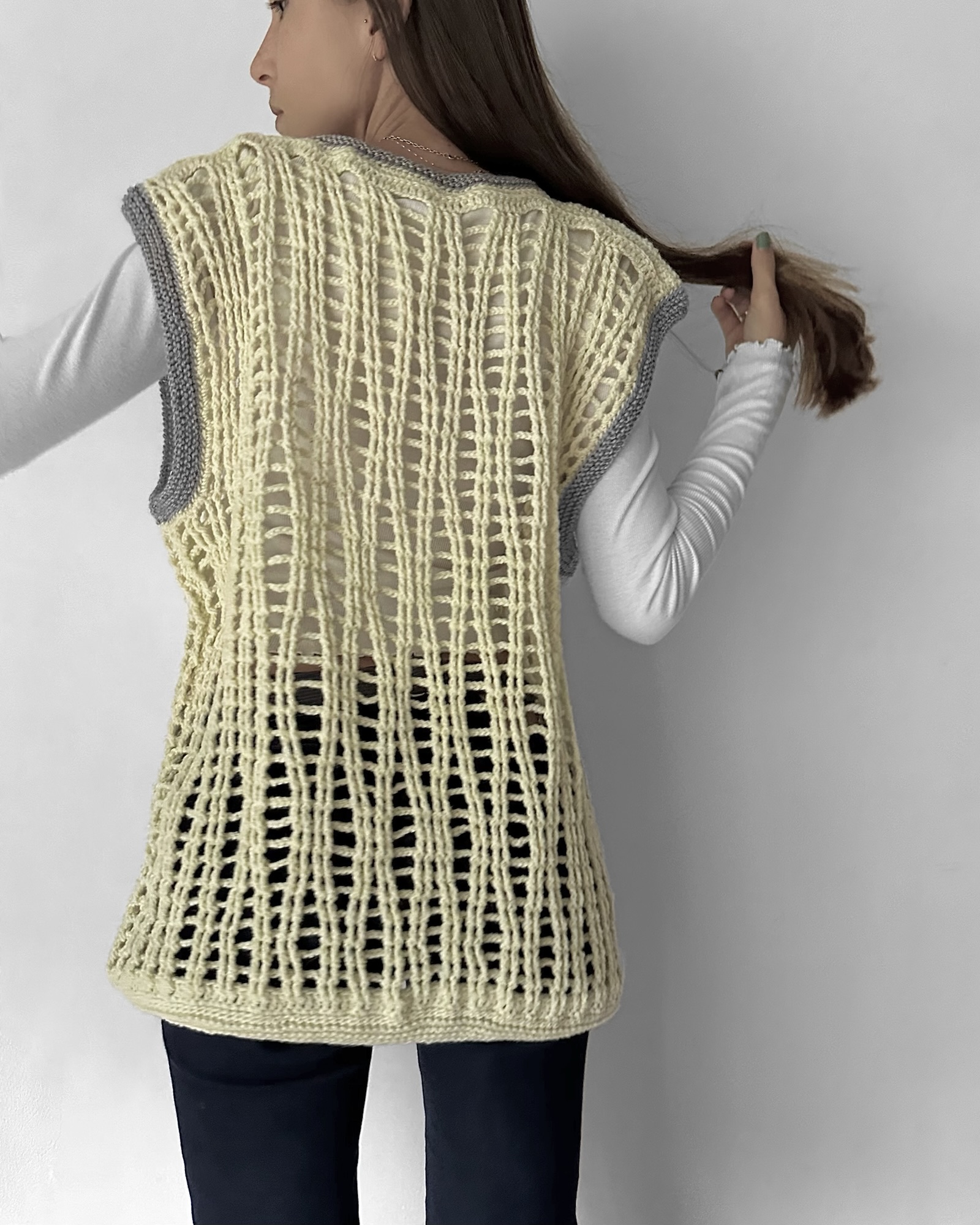 Sweet Yellow | vest